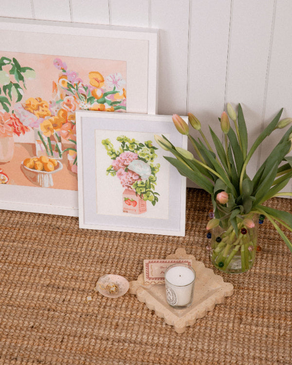 Paint Like Frida's white frame for mini rolled kits